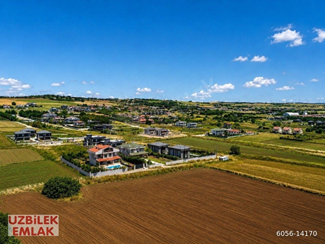 Silivri Ortaköyde Akıllı Ev Sistemli Lüks 7+1 Villa | Havuzlu | 652 m² Arsa - Görsel 30