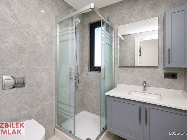 Silivri Ortaköyde Akıllı Ev Sistemli Lüks 7+1 Villa | Havuzlu | 652 m² Arsa - Görsel 11