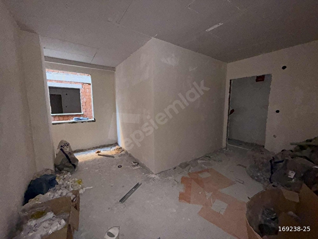 HALKALI NAYMANDA SÜPER KONUMDA SATILIK 2+1 FIRSAT DAİRE - Görsel 17