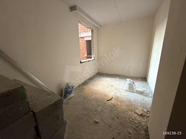 HALKALI NAYMANDA SÜPER KONUMDA SATILIK 2+1 FIRSAT DAİRE - Görsel 24