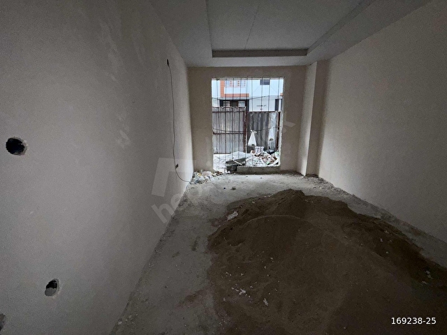 HALKALI NAYMANDA SÜPER KONUMDA SATILIK 2+1 FIRSAT DAİRE - Görsel 6