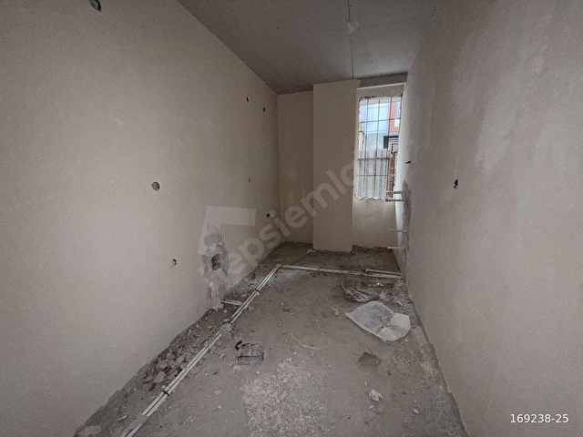 HALKALI NAYMANDA SÜPER KONUMDA SATILIK 2+1 FIRSAT DAİRE - Görsel 11
