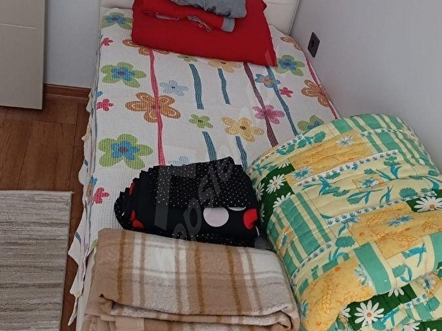 Bornova İnönü mah. 1+1 doğalgazlı kiralık Daire - Görsel 2