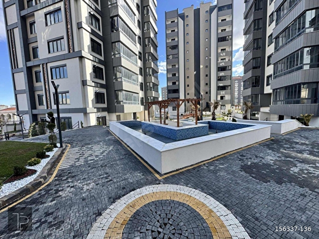 TEPE GYDDEN VADİ PARKTA, SİTE İÇERİSİNDE ULTRA LÜKS SATILIK 2+1