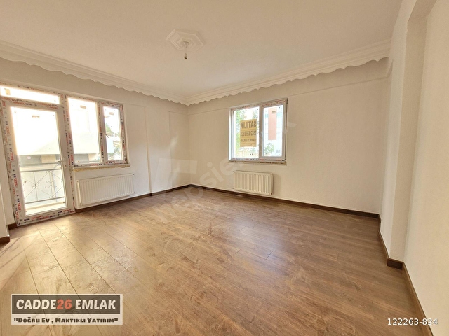 CADDE26 DAN EMEK MAHALLESİNDE İÇİ KOMPLE YENİLENMİŞ 3+1 DAİRE - Görsel 7