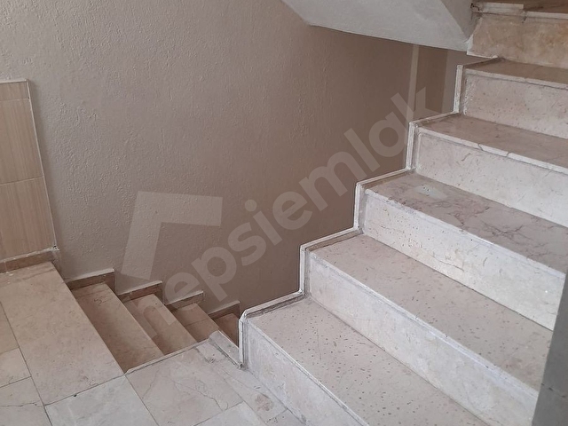 Mevlana mahallaesinde kırlık daire bir artı bır - Görsel 15