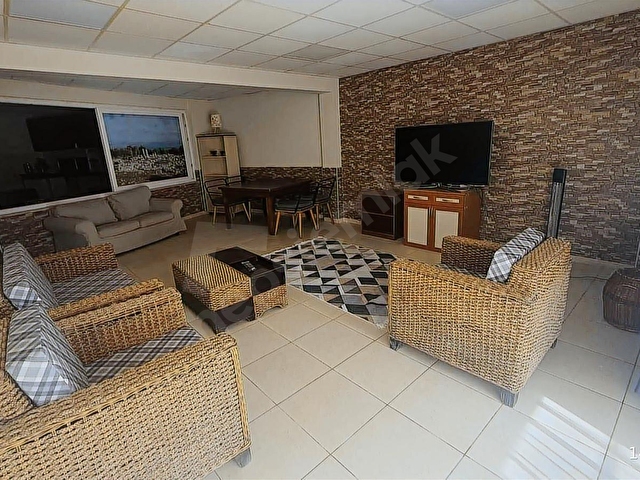 Seferihisar Jandarma Karşısı Eşyalı Kiralık Daire