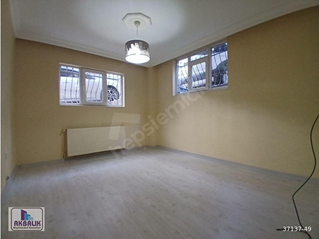 ESENYURT PINAR MAHALLESİNDEN KİRALIK  DAİRE