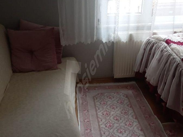 İÇERENKÖY DE 3+1 85 M2 YÜKSEK GİRİŞ 15 YILLIK GENÇ BİNADA SATILIK DAİRE 6.500.000 TL - Görsel 13