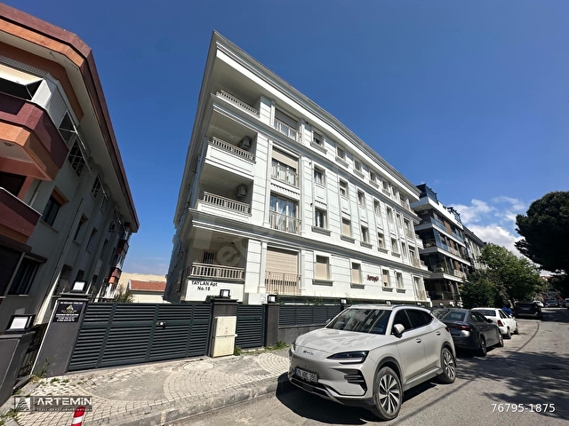 ▃ARTEMİN▃İDEALTEPE 50.YIL KORUSUNA KOMŞU BAHÇE TERASLI 90m² 2+1!