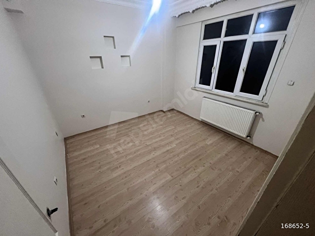 MEHMET AKİFTE SATILIK TEK DAİRE ÜZERİ 3+1 ( YÜKSEK ) GİRİŞ KAT - Görsel 4