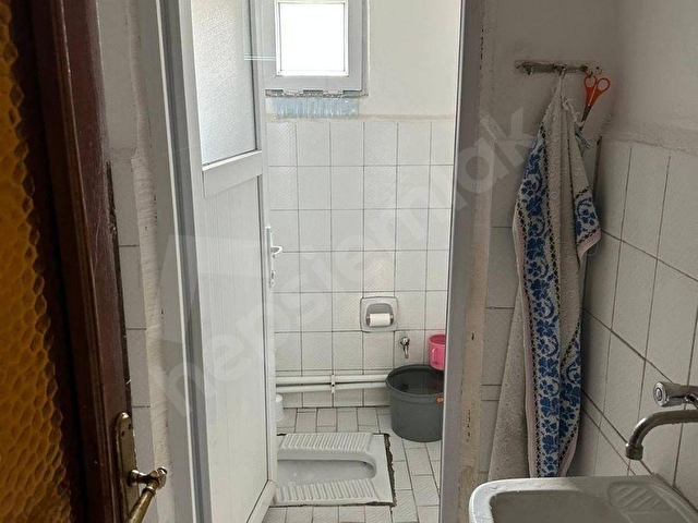 ÇARŞI İÇERİSİN DE SATILIK UYGUN FİYAT 3+1 DAİRE - Görsel 7