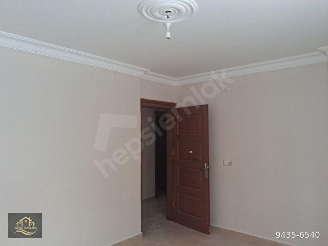 HATAY İSKENDERUN SÜLEYMANİYE MAH. ANA CADDE CEPHELİ KÖŞE KONUMLU BAKIMLI HASARSIZ 3+1 KİRALIK DAİRE - Görsel 10