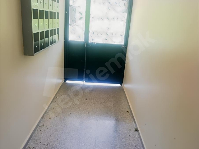ÖZDEMİRDEN EŞYALI BALKONLU DENİZ MANZARALI 2+1 DAİRE - Görsel 25