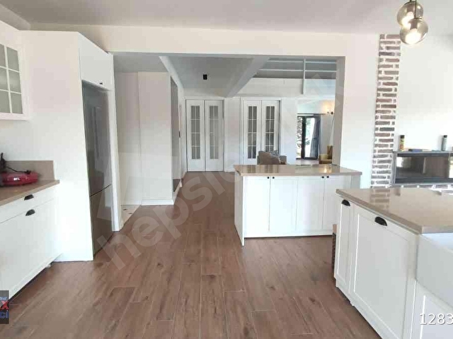 RE/MAX İNCİDEN BABAKALEDE HAVUZLU TRİPLEKS EŞYALI SATILIK VİLLA - Görsel 5