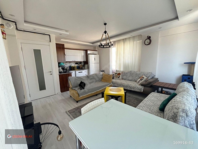 ÇÖZÜM EMLAKTAN MURADİYEDE SİTE İÇİNDE KARANLIKSIZ 2+1 DAİRE - Görsel 9