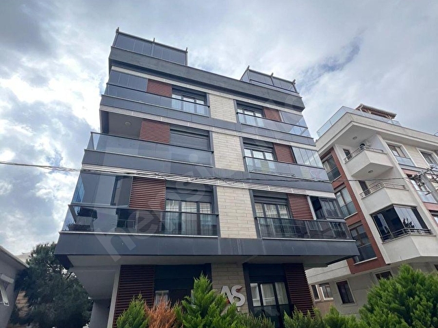 TEK YETKİLİ BAĞDATTAN 63TE GENİŞ MUTFAKLI ARA KATTA LÜKS DAİRE - Görsel 23