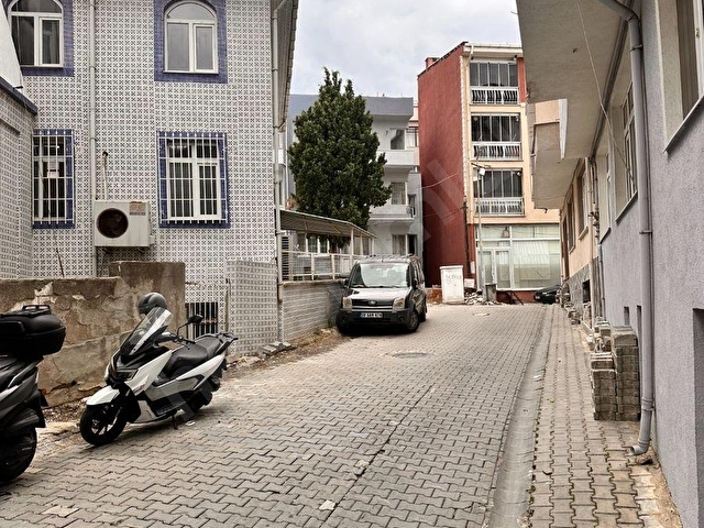 HANEDEN  TEKİRA  AVM ARKASI  2+1 DOĞALGAZ SOBALI BAHÇELİ  YÜKSEK GİRİŞ KATI DAİRE - Görsel 20