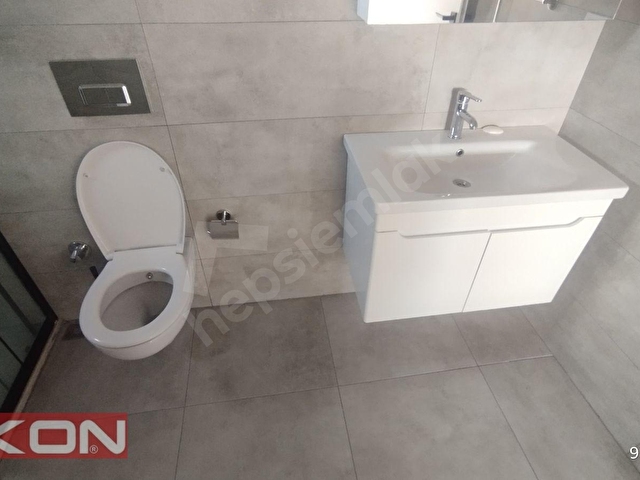 İLKONDAN MERKEZİ KONUMDA SATILIK 2+1 FIRSAT ÇATI DUBLEKS DAİRE - Görsel 22