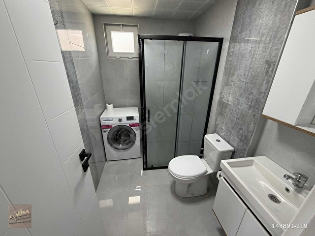 YENİKÖY DE KİRALIK 1+1 SIFIR EŞYALI DAİRE - Görsel 8