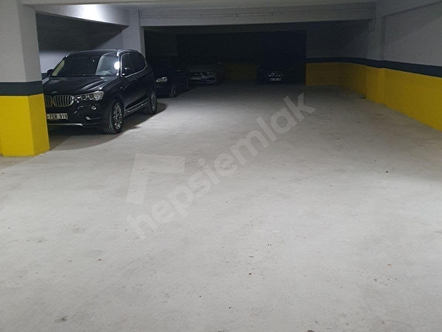 BAHÇELİEVLER MAHALLESİNDE CADDE ÜSTÜ SATILIK 1+1 LÜKS DAİRE - Görsel 27