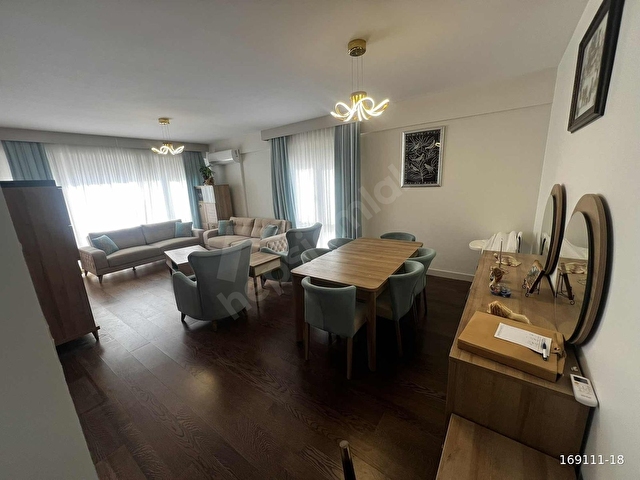 ANTEPİADA PANORAMA J-4 BLOKTA GÖL CEPHELİ 3+1 SATILIK DAİRE