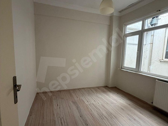 İmajPlusdan Kiracısız Yatırım -Oturmak İçin  Merkezi Lokasyonda Yenilenmiş,Kombili,Balkonlu - Görsel 8