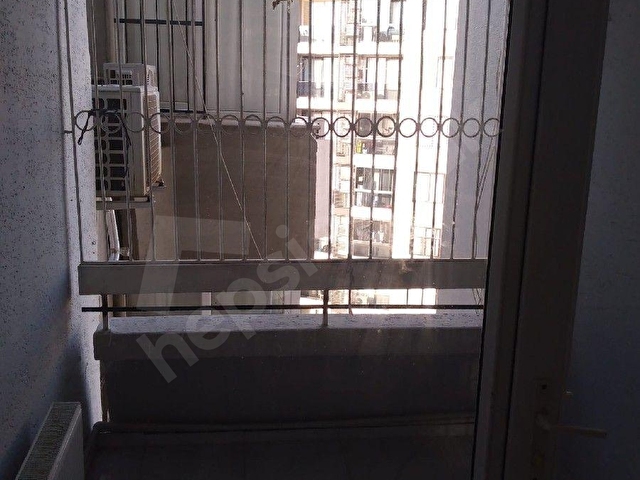 Bulvar Üzerinde Geniş Daire Kiralıktır - Görsel 19