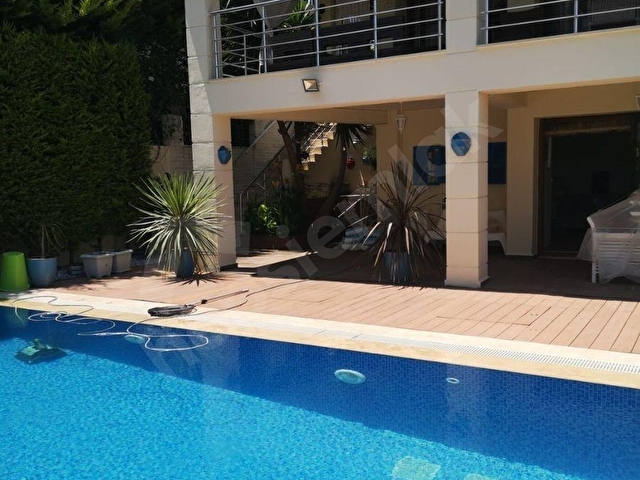 Dalyan Müstakil Havuzlu ve Bahçeli 3 oda 2 salon kiralık villa - Görsel 5