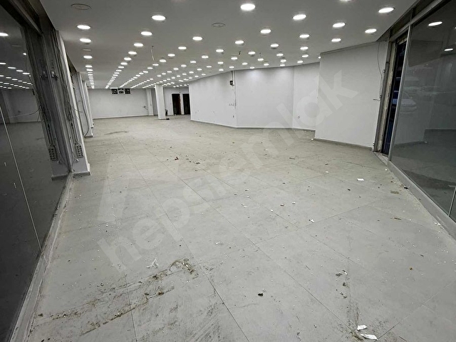 KİRALIK cadde üstü 550 metre depolu dükkan - Görsel 2