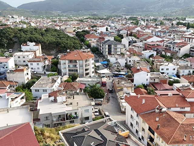 SELÇUK ZAFER MAHALLESİNDE 3 KAT İMARLI 279 M2 ARSA - Görsel 16