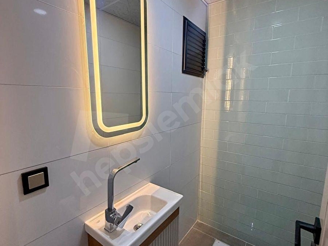 ERGUVAN CAD. DÜŞÜK KATLI ULTRA LÜKS 2+1 K.MUTFAK SATILIK DAİRE - Görsel 18