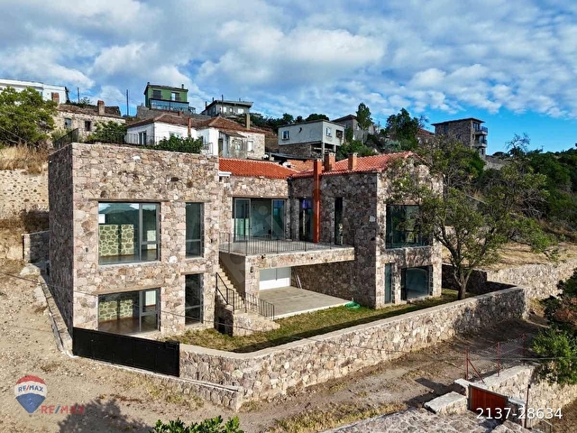 EGE’DE USTA TAŞ İŞÇİLIĞİNİN HAYAT BULDUĞU ÖZEL MÜLK - Görsel 13