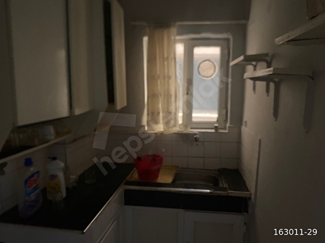 VALİDE ATİKTE 1+1 ÇARŞIYA YAKIN DAİRE - Görsel 6