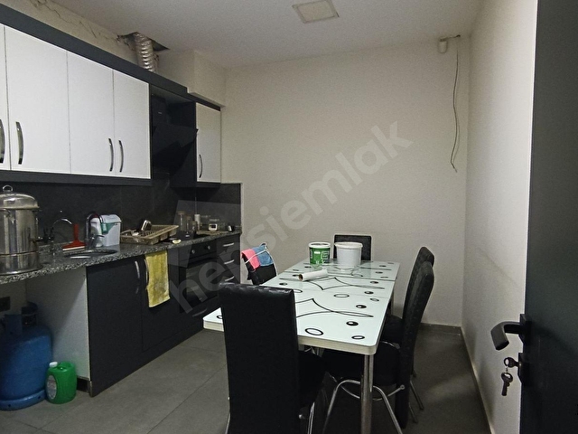MÜCAHİTLER MAHALLESİNDE DEVREN KİRALIK DÜKKAN - Görsel 11