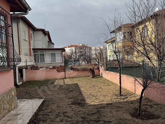 *AVANOS GAYRİMENKUL*ÇARŞI MERKEZE YAKIN MÜSTAKİL BAKIMLI EV - Görsel 9