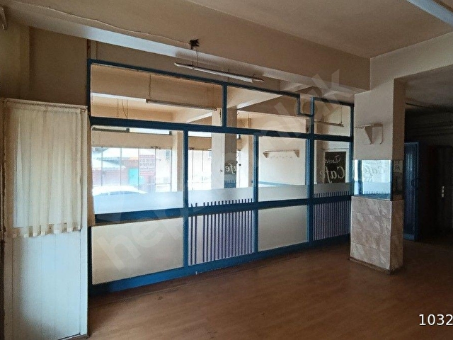 Küçükçekmece Köşe Başı Kiralık Dükkan 90m² - Görsel 19