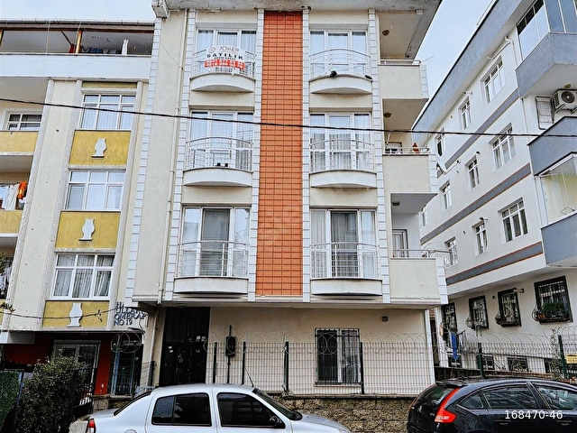 İKİ (ayrı) BAĞIMSIZ DAİRE 5+2 230M2 SANCAKTEPE MERKEZİ KONUM