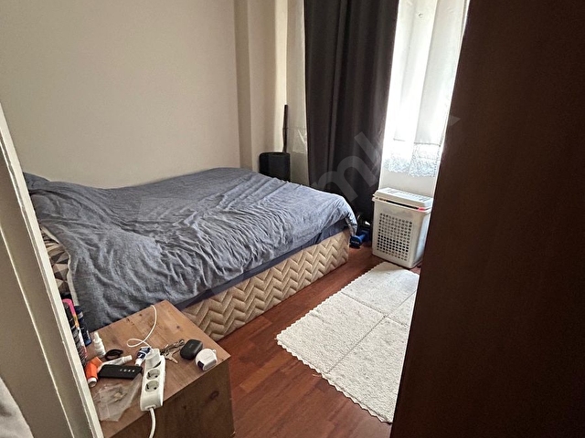 Göktuğ emlaktan merkezi konumda ara kat satılık çift cepheli daire - Görsel 11