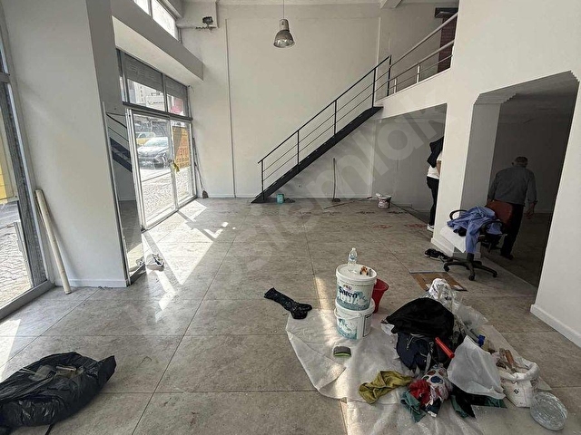 Cadde Üzeri 470 m² Net 3 Katlı & Bahçeli Kurumsala Uygun Ticari - Görsel 14