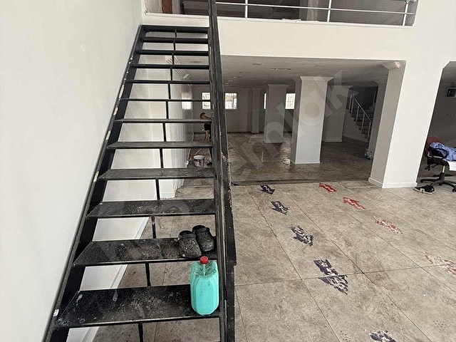 Cadde Üzeri 470 m² Net 3 Katlı & Bahçeli Kurumsala Uygun Ticari - Görsel 16