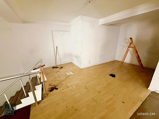 Cadde Üzeri 470 m² Net 3 Katlı & Bahçeli Kurumsala Uygun Ticari - Görsel 25