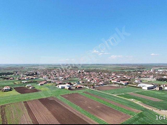 ERGENE PINARBAŞI MAHALLESİNDESATILIK BAHÇE YERİ ( 3.250m² ) Müstakil – Tek Tapu - Görsel 4