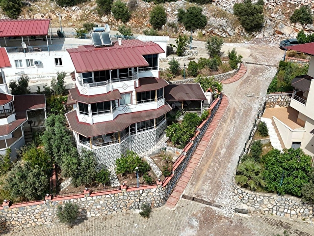 Akbükte Full Deniz Ve Ada Manzaralı Köşe Konum Lüks Villa - Görsel 5