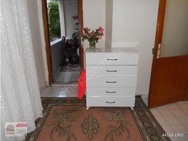 Bayrampaşa terazidere mah. yüksek giriş 75 m kare 2+1 doğal gaz sobalı balkonlu 29 senelik daire - Görsel 6