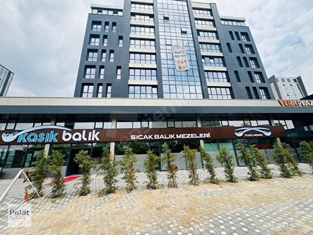 POLATtan Vera Plazada Ara Katta Ön Cephe Sıfır Lüx 1+1 Ofis