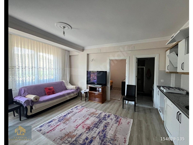 LAVİNİA DAN EŞYALI , GENİŞ VE KULLANIŞLI KİRALIK 1+1 DAİRE - Görsel 2