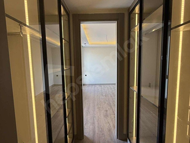 ESENTEPEDE HAVUZLU SİTEDE 4+1 SIFIR ULTRA LÜKS KİRALIK DAİRE! - Görsel 15