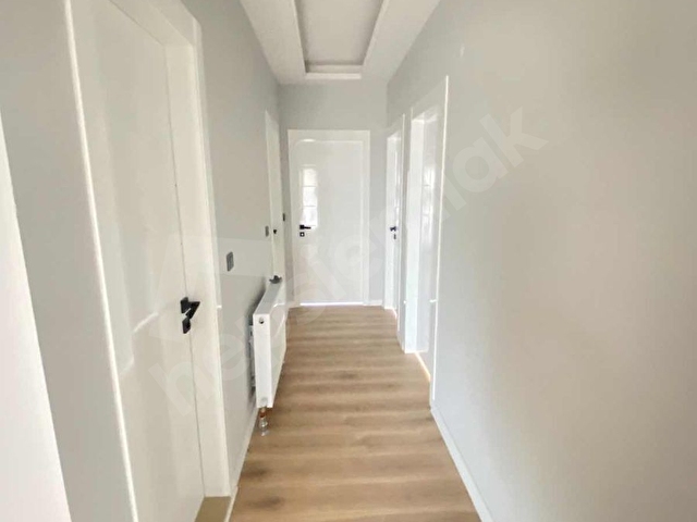 CİHANGİR EMLAKTAN DOLUNAYIN MERKEZİNDE 3+1 SATILIK DAİRE - Görsel 27