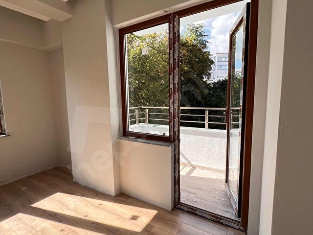 CİHANGİR EMLAKTAN DOLUNAYIN MERKEZİNDE 3+1 SATILIK DAİRE - Görsel 26